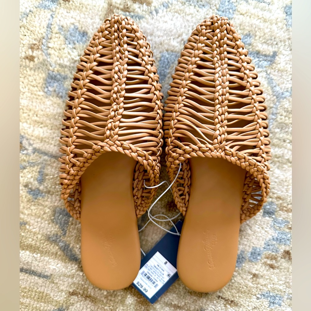 Target Tan Mule Slides / Slip‑Ons ‑ A New Day, Size 8